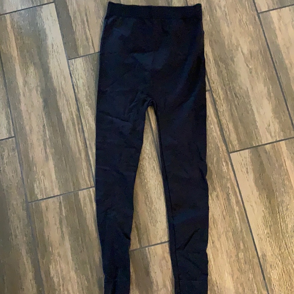 Isabel by Ingrid and Isabel maternity leggings SM